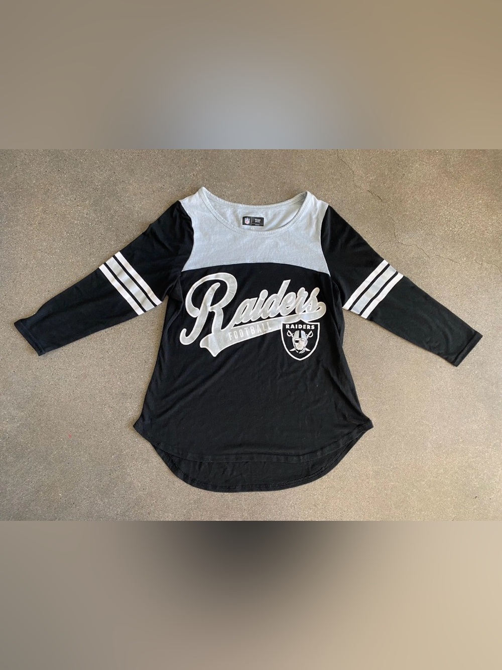 NFL Raiders Black and Light Gray womens 3/4 Raglan Tee